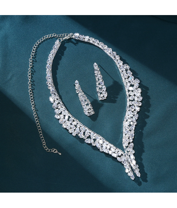 Super Flash Earring Necklace Set High-End Clavicle Chain Two-Piece Set